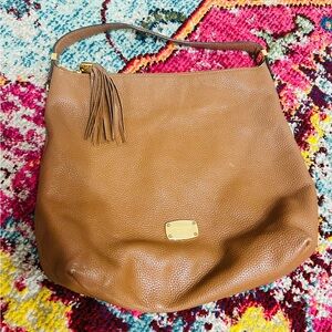 Michael Kors Bedford Acorn Leather Tassel Bedford Large Top Zip Shoulder Bag